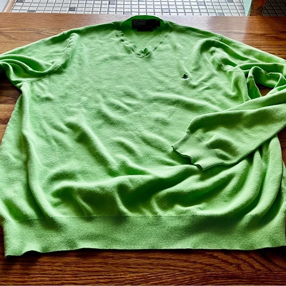 Polo Ralph Lauren Men's Large Bright Green Pima Cotton V-Neck Sweater